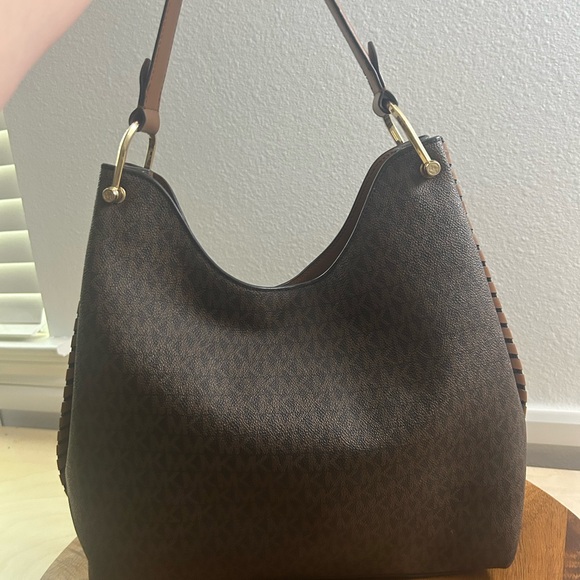 Michael Kors Joan Slouchy Bag with Signature MK Monogram - Picture 1 of 7